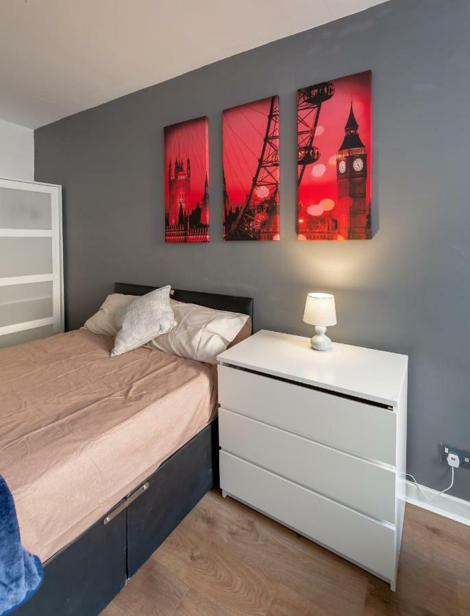 3 Bedroom Apartment Newcastle City Centre 外观 照片