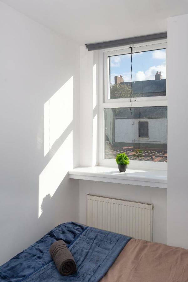 3 Bedroom Apartment Newcastle City Centre 外观 照片